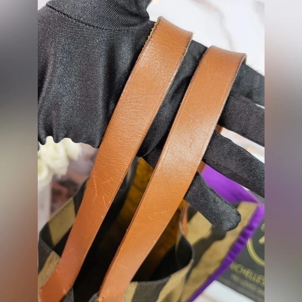 Fendi PEQUIN SHOPPING TOTE BAG - Picture 17 of 17